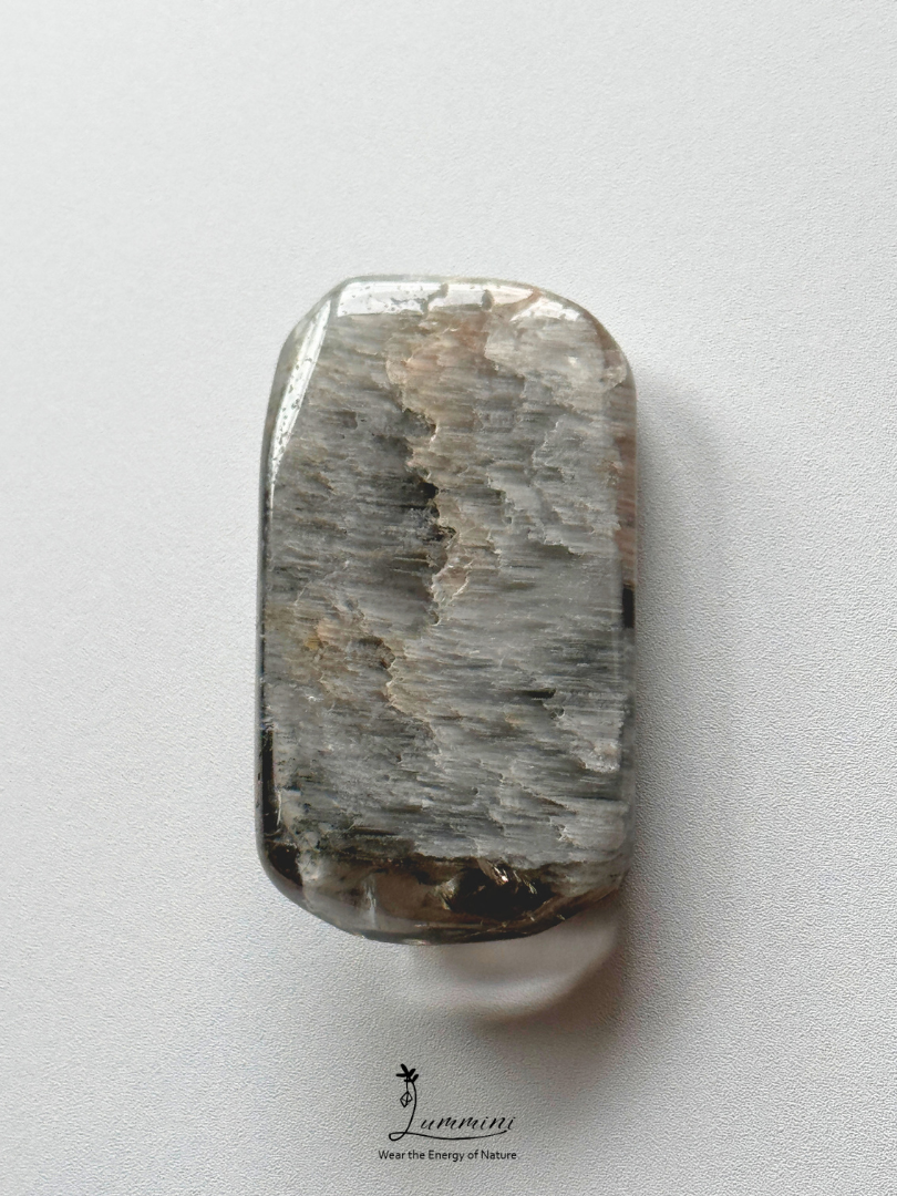 Natural “Blue Rabbit Hair” Quartz Palm Stone - 30g