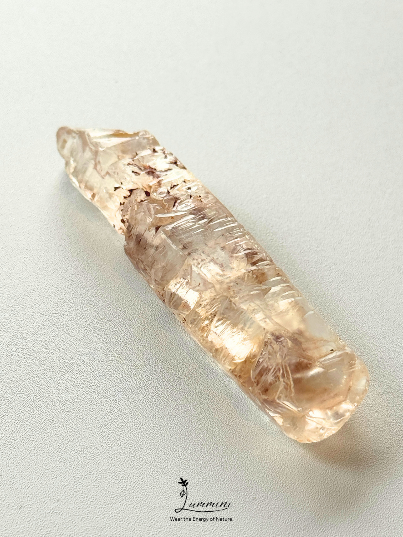 Natural Namibian High-Clarity Quartz Specimen with Growth Striations – 17g, 16 × 64.5 × 11.5 mm