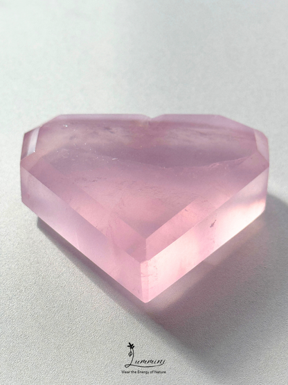 Natural Madagascar Rose Quartz Heart – Rich Pink – 50g, 48mm