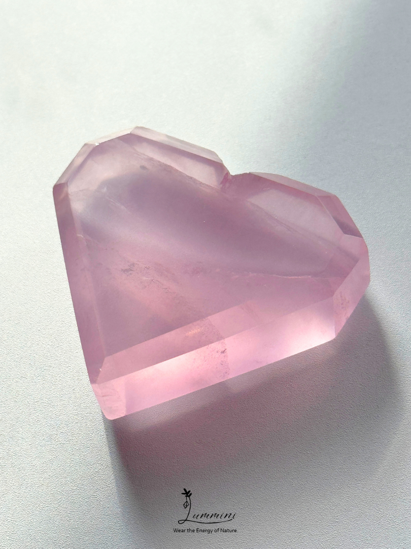 Natural Madagascar Rose Quartz Heart – Rich Pink – 50g, 48mm