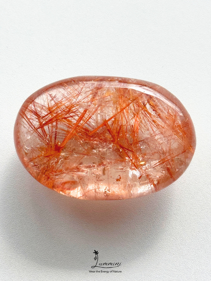 Natural Copper Rutilated Quartz Palm Stone – 43g, Floral Inclusion Pattern