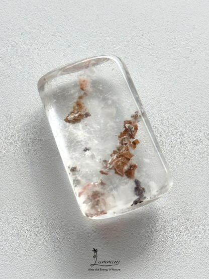 Natural Garden Quartz Pocket Stone with Calcite & Copper Mineral Inclusions – 15g, One of a Kind