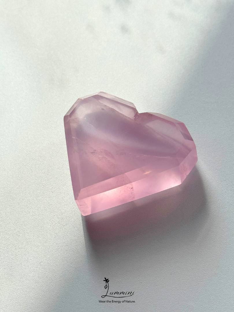 Natural Madagascar Rose Quartz Heart – Rich Pink – 50g, 48mm