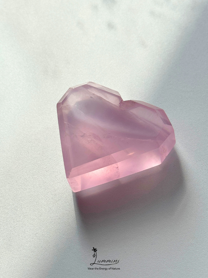 Natural Madagascar Rose Quartz Heart – Rich Pink – 50g, 48mm