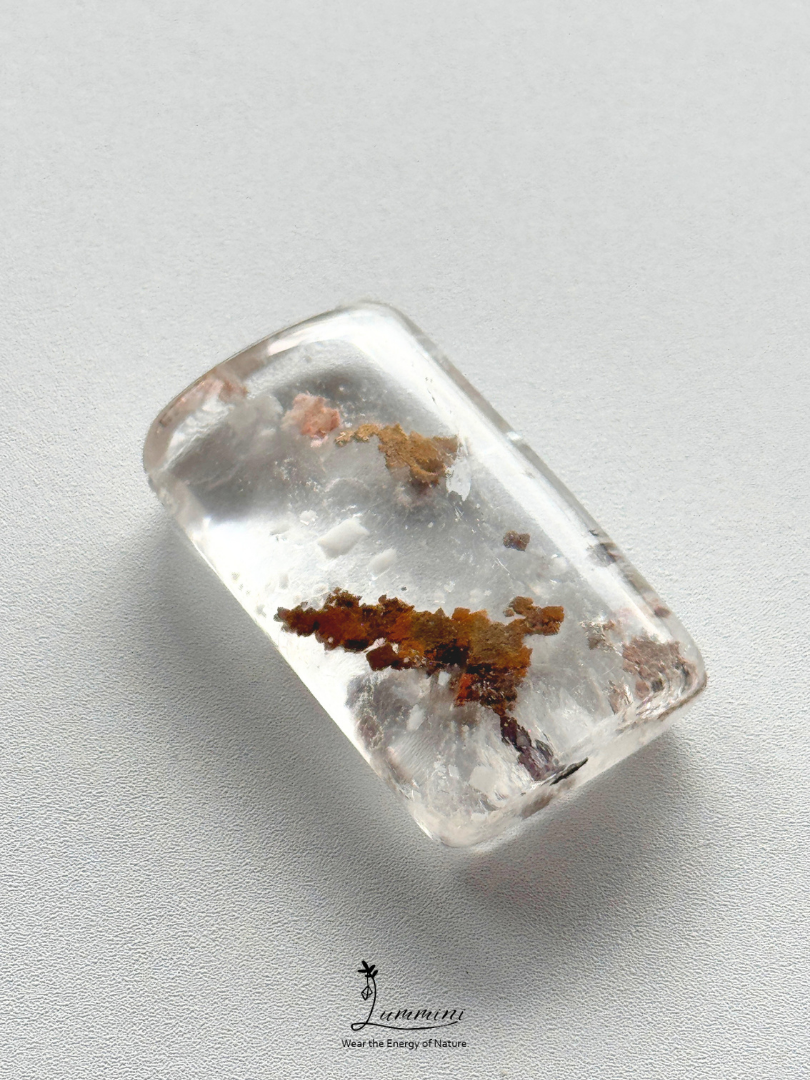 Natural Garden Quartz Pocket Stone with Calcite & Copper Mineral Inclusions – 15g, One of a Kind