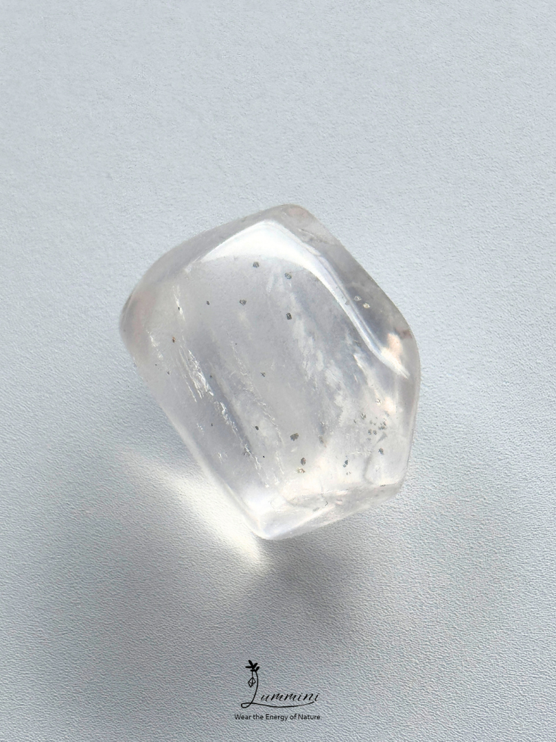 Natural Clear Inclusion Quartz Pocket Stone with Copper Mineral Inclusions – 18g, One of a Kind