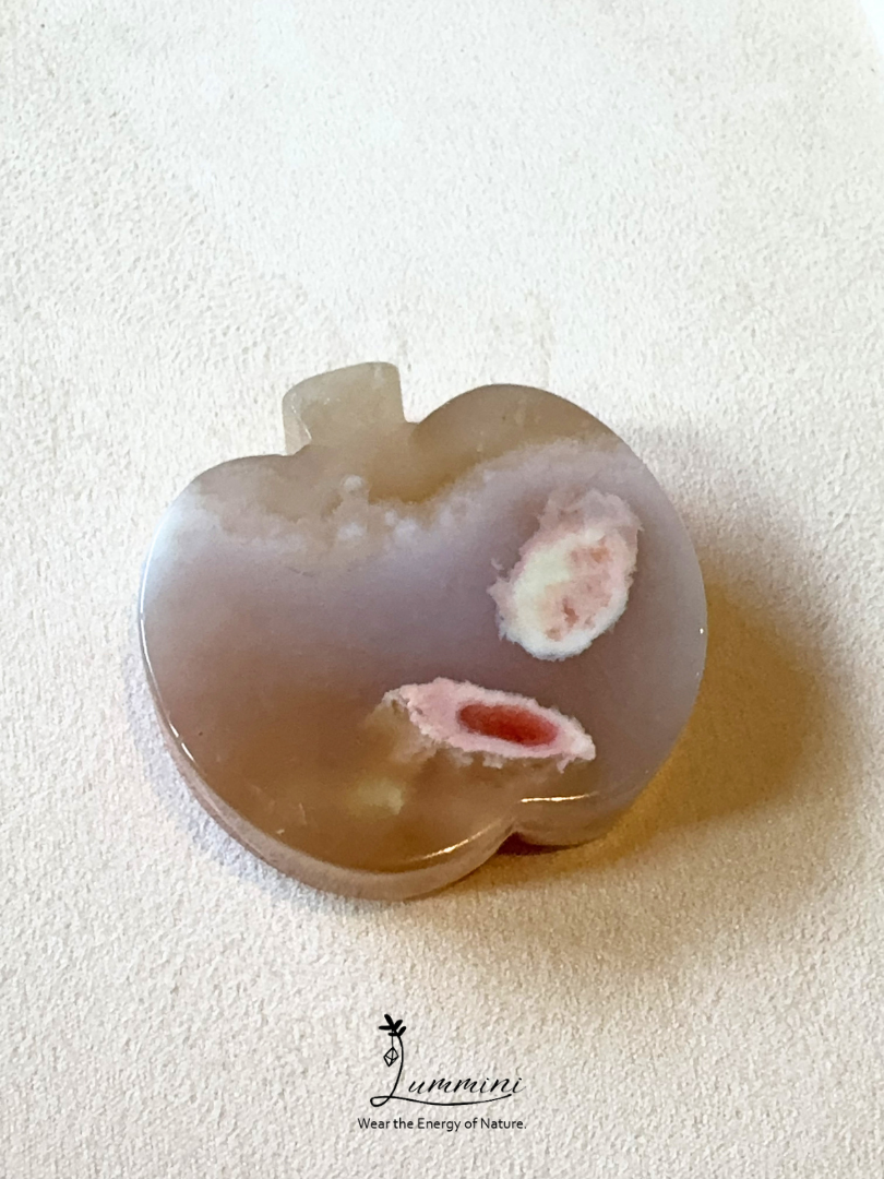 Natural Sakura Agate Apple Carving – One of a Kind