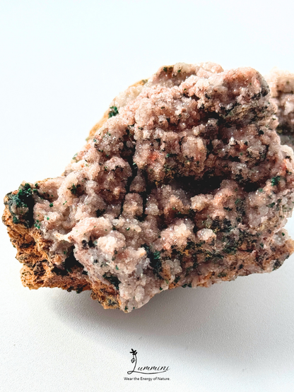 Distinctive Natural Pink Druzy Quartz Cluster with Malachite Association – 128g, 72mm