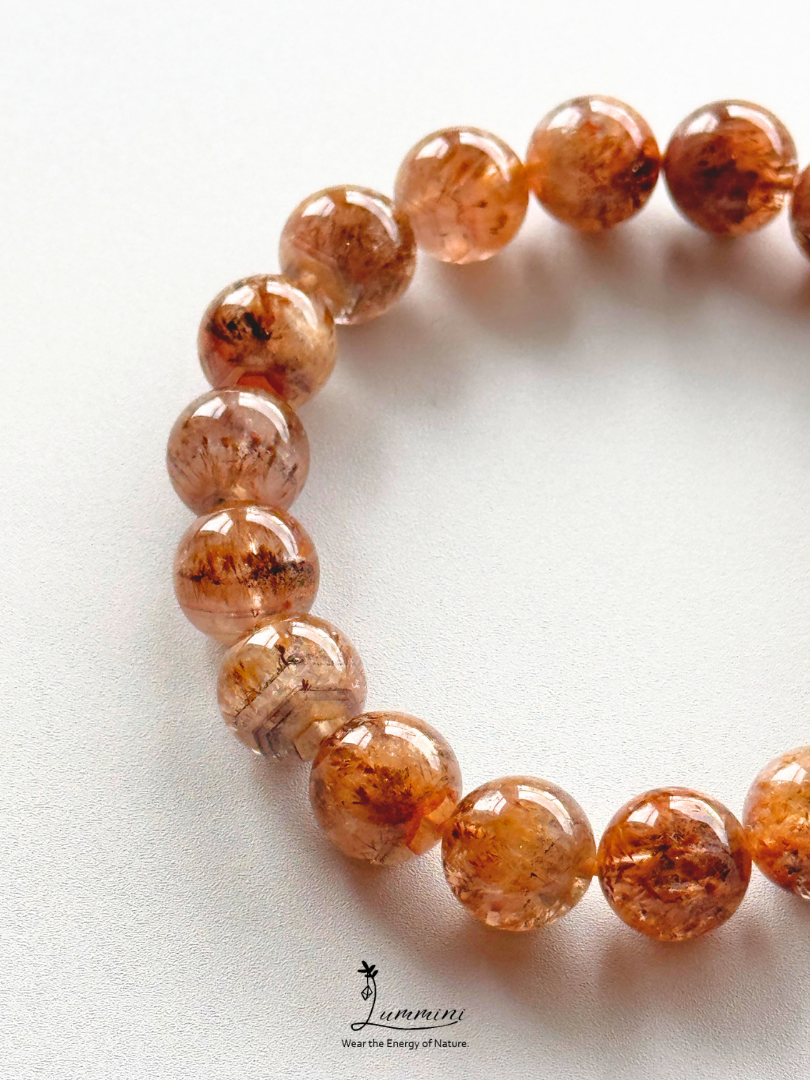 Rare Natural Aurora 23 Quartz Bracelet – Golden Feather & Phantom-Like Inclusions, 11.5mm