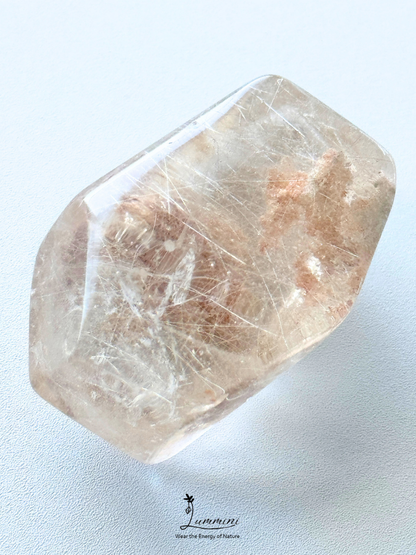 Natural Golden Rutilated Garden Quartz Pocket Stone – 34g, 41mm