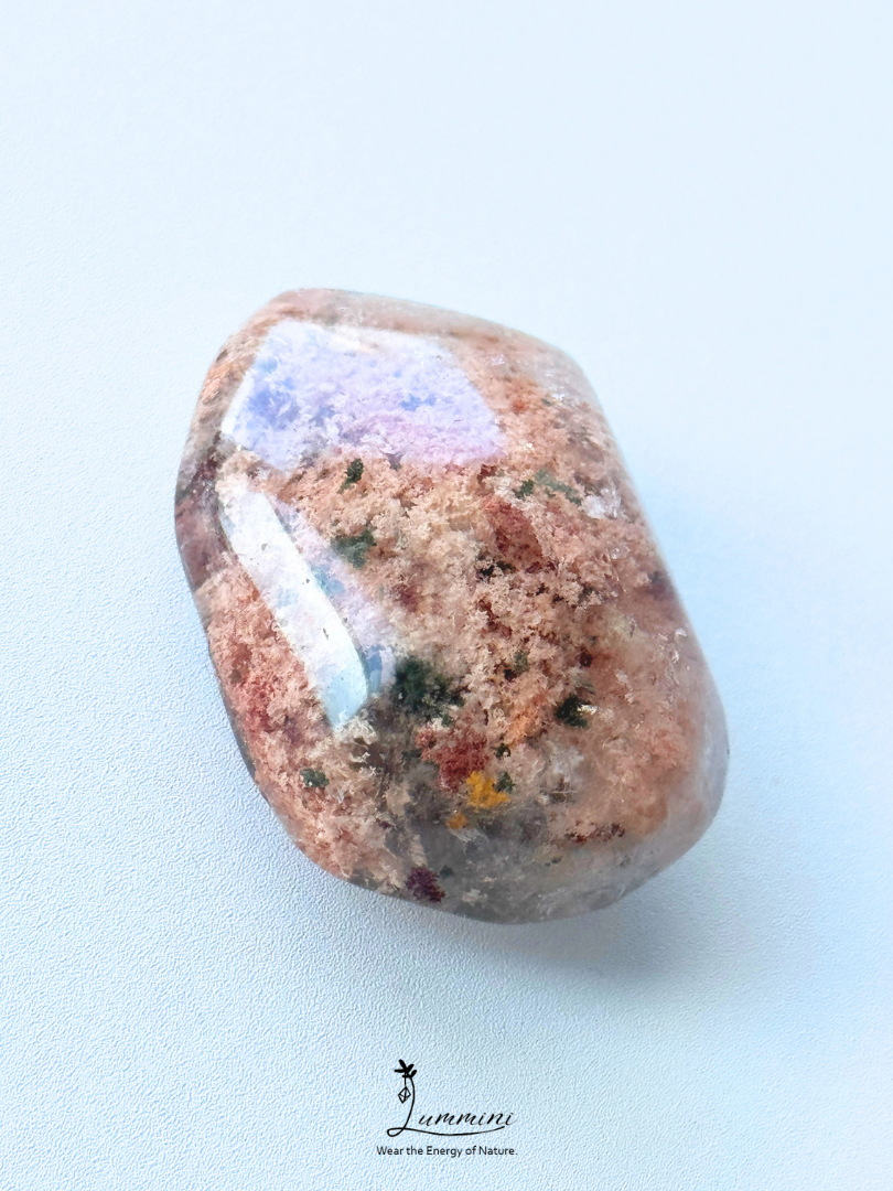Natural Rare Pink Garden Quartz Pocket Stone – 34g, 44mm