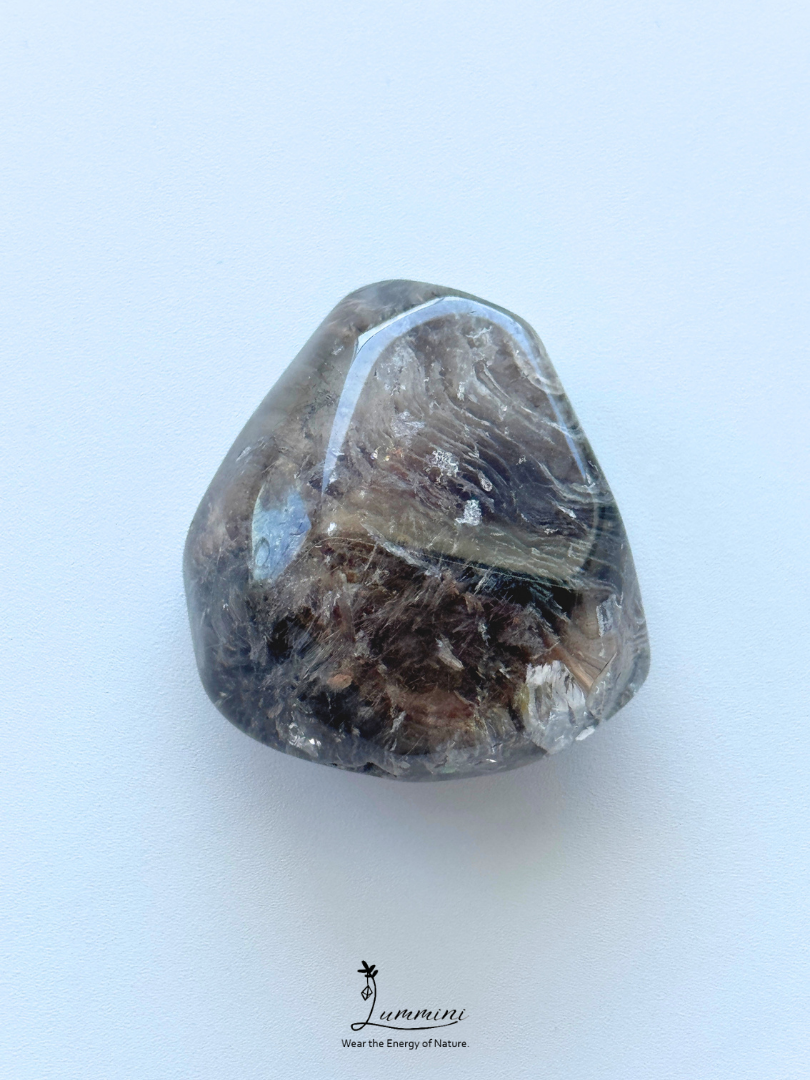 Natural Black-Grey Phantom Quartz Pocket Stone, Layered Phantom – 40g, 38mm