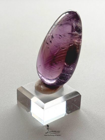 Natural Amethyst / Ametrine Pocket Stone with Smoky Brown Zoning & Phantom Layers – 38g, 50mm