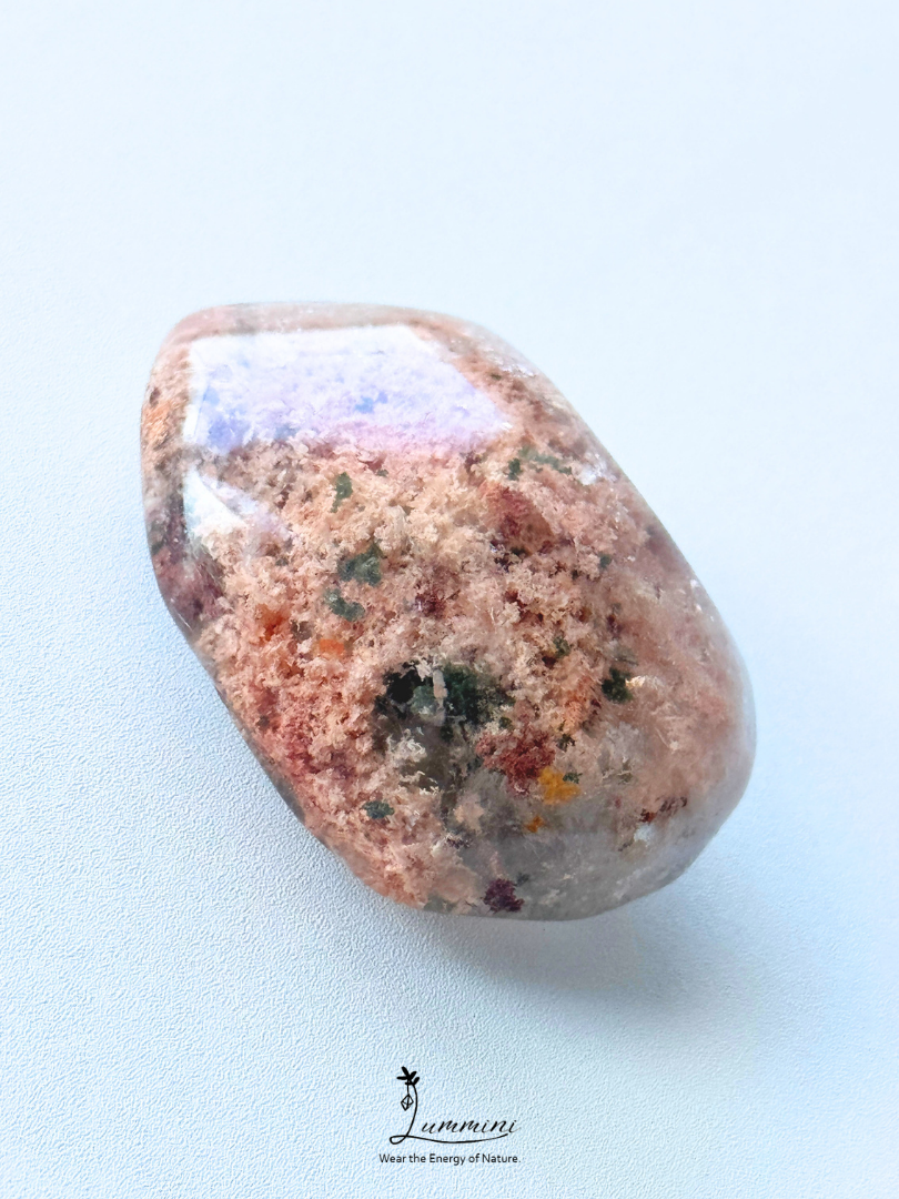 Natural Rare Pink Garden Quartz Pocket Stone – 34g, 44mm