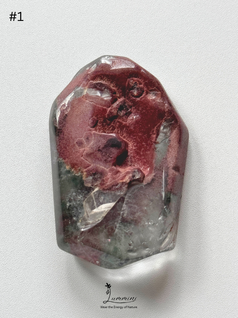 Natural Garden Quartz Palm Stone – 37g, Red & Green Landscape Inclusions