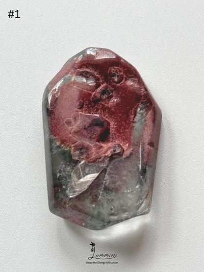 Natural Garden Quartz Palm Stone – 37g, Red & Green Landscape Inclusions