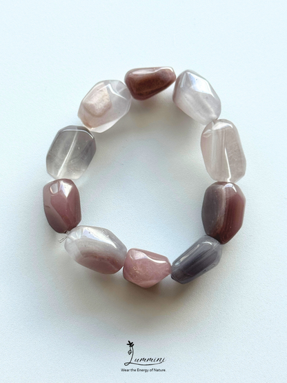 Artisan Natural Taro Purple Layered Garden Quartz Freeform Bracelet – Approx. 13mm