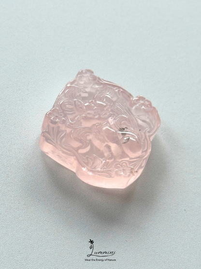 Natural Rose Quartz Nine-Tailed Fox Carving – 41mm