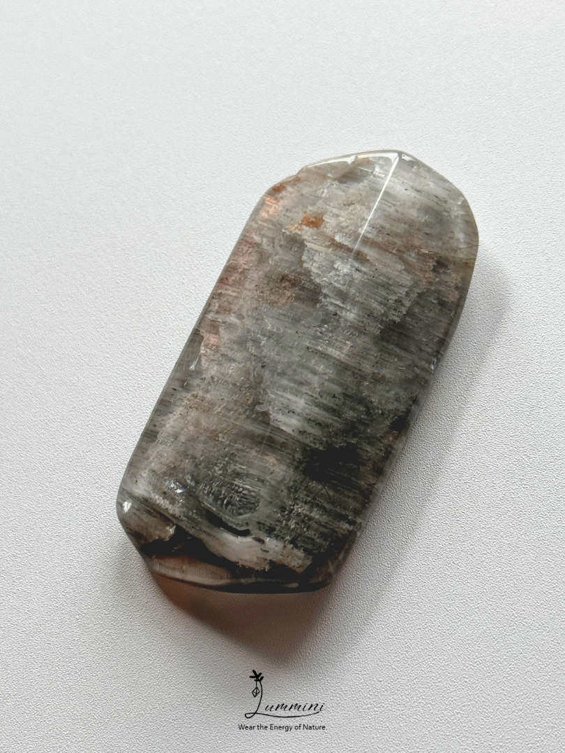 Natural “Blue Rabbit Hair” Quartz Palm Stone - 30g