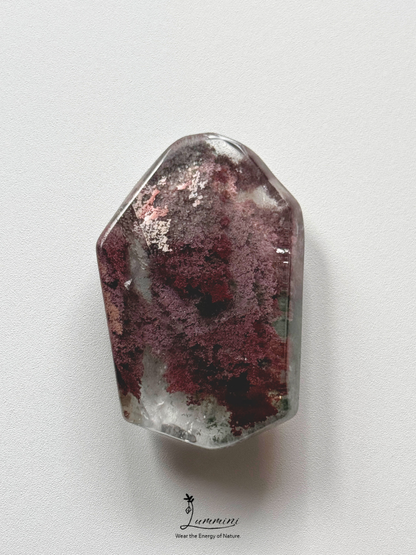 Natural Garden Quartz Palm Stone – 37g, Red & Green Landscape Inclusions