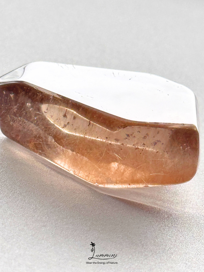 Natural Rutilated Quartz Pocket Stone – Grass & Floral Scene - 33g