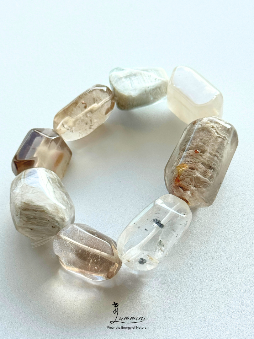 Artisan Natural Mixed Inclusion Quartz Freeform Bracelet – Phantom, Golden Rutile & Mica – 15–16mm