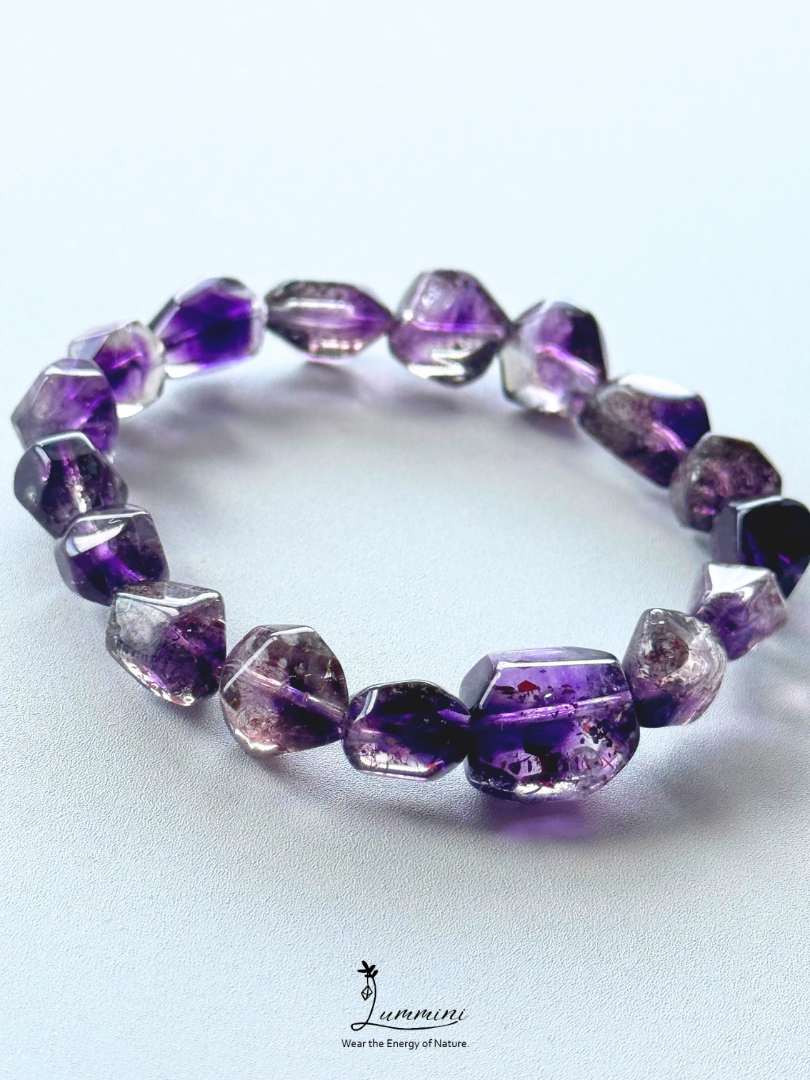 Top Rare Premium Brazilian Natural Super Seven Quartz Hand-Cut Freeform Crystal Bracelet – 18g, 10mm