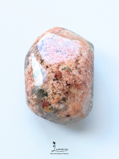 Natural Rare Pink Garden Quartz Pocket Stone – 34g, 44mm