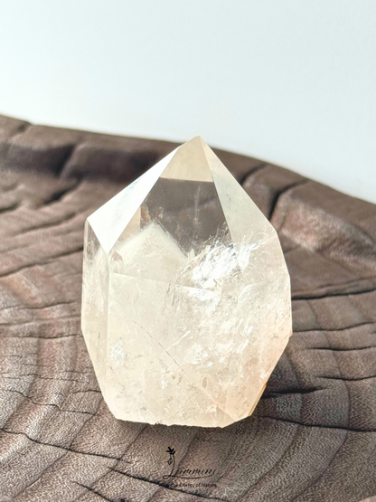 Natural Crystal Clear Quartz Phantom Quartz Tower – White Mountain Formation – 106g, 52mm, One of a Kind