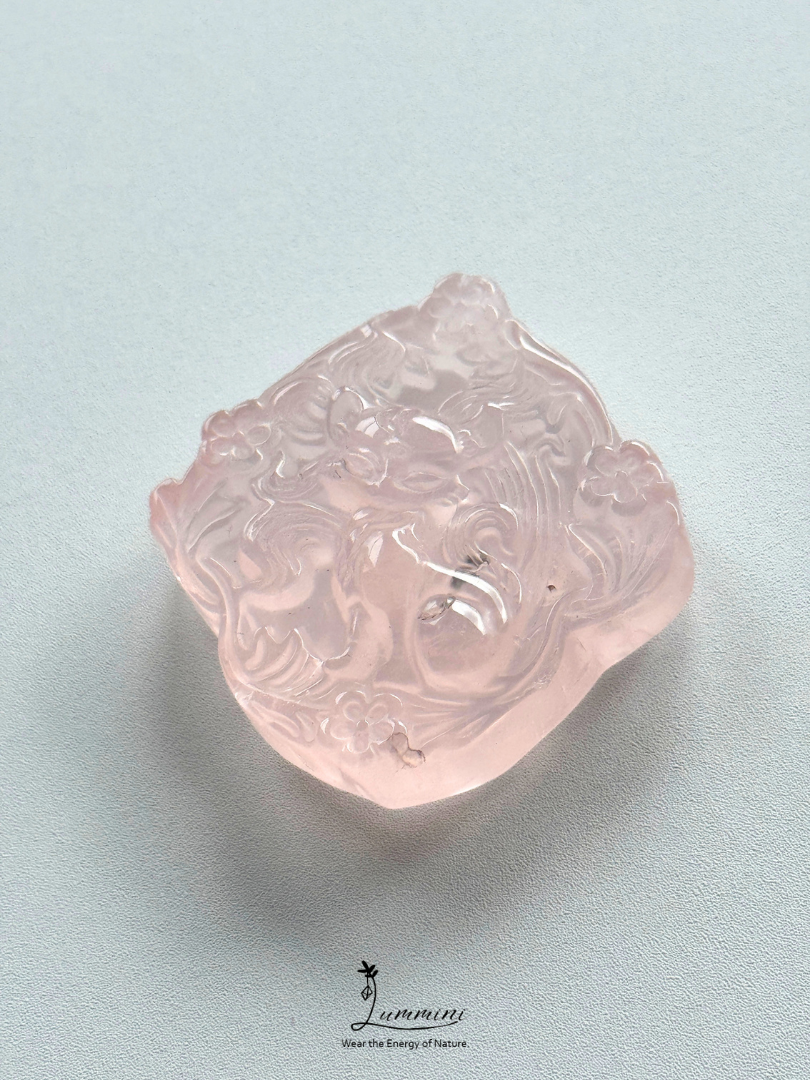 Natural Rose Quartz Nine-Tailed Fox Carving – 41mm