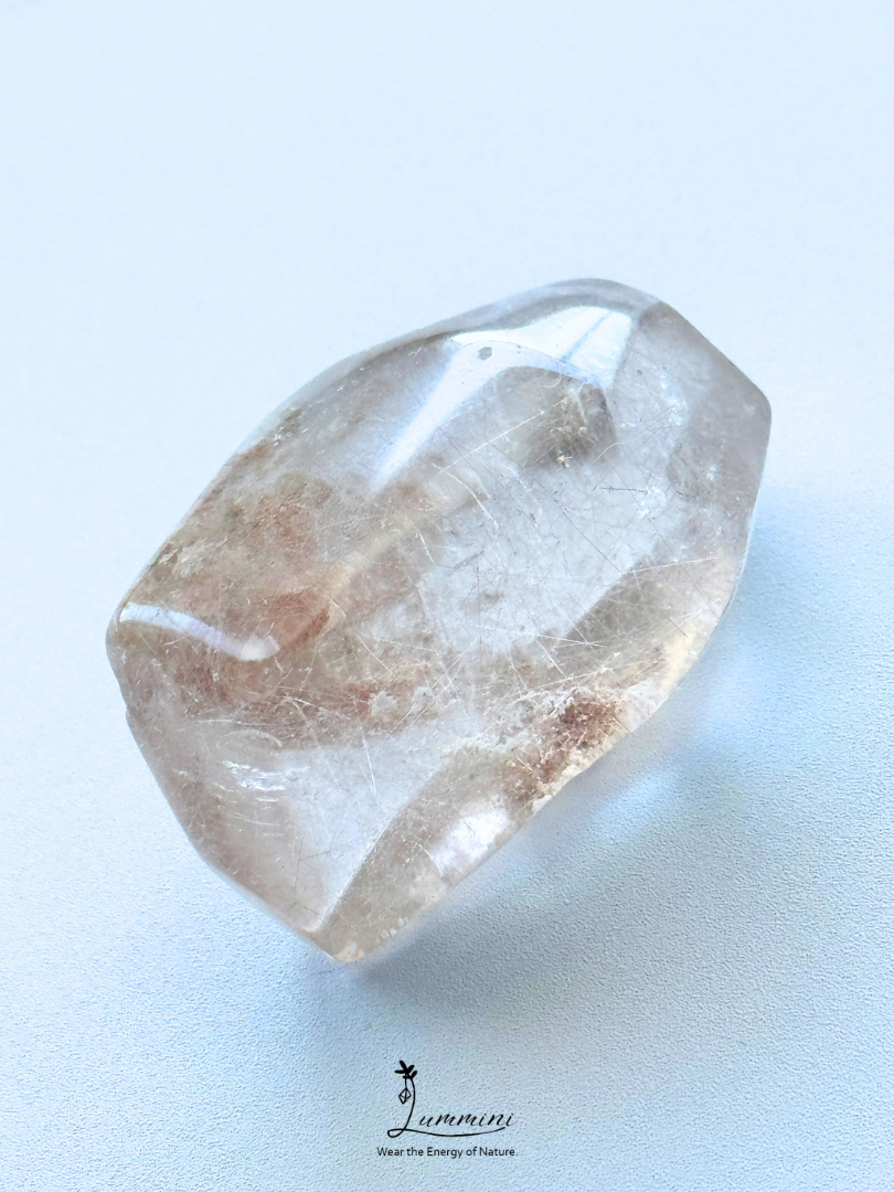 Natural Golden Rutilated Garden Quartz Pocket Stone – 34g, 41mm