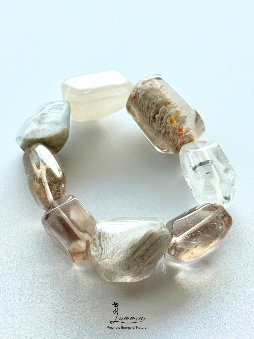 Artisan Natural Mixed Inclusion Quartz Freeform Bracelet – Phantom, Golden Rutile & Mica – 15–16mm