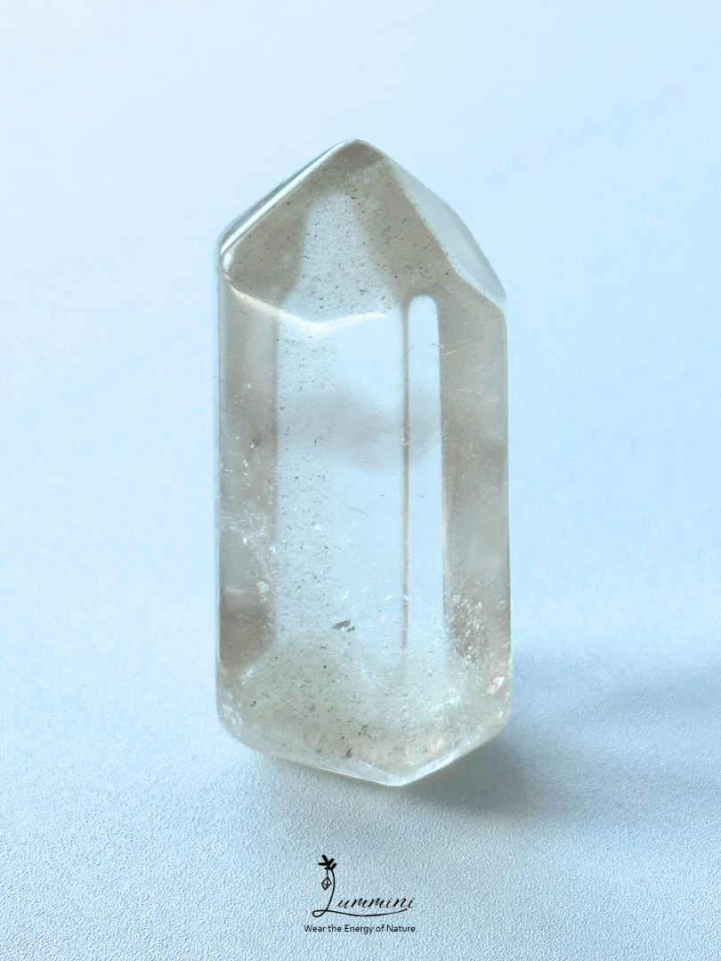 Natural Faint Mountain-Shaped Phantom Quartz Mini Tower – 30g, 45mm