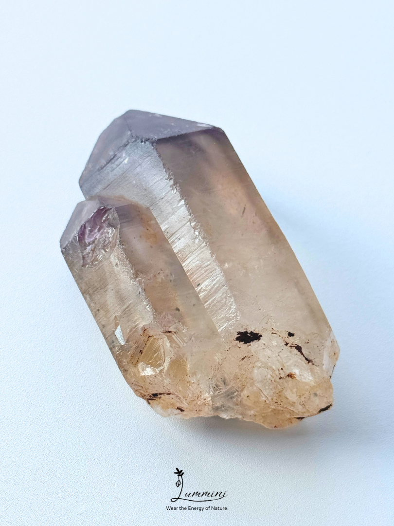 Natural Intergrown Quartz Double Point with Smoky-Lilac Tips, Akashic line  – 95g, 72mm