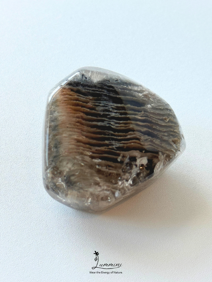 Natural Black-Grey Phantom Quartz Pocket Stone, Layered Phantom – 40g, 38mm