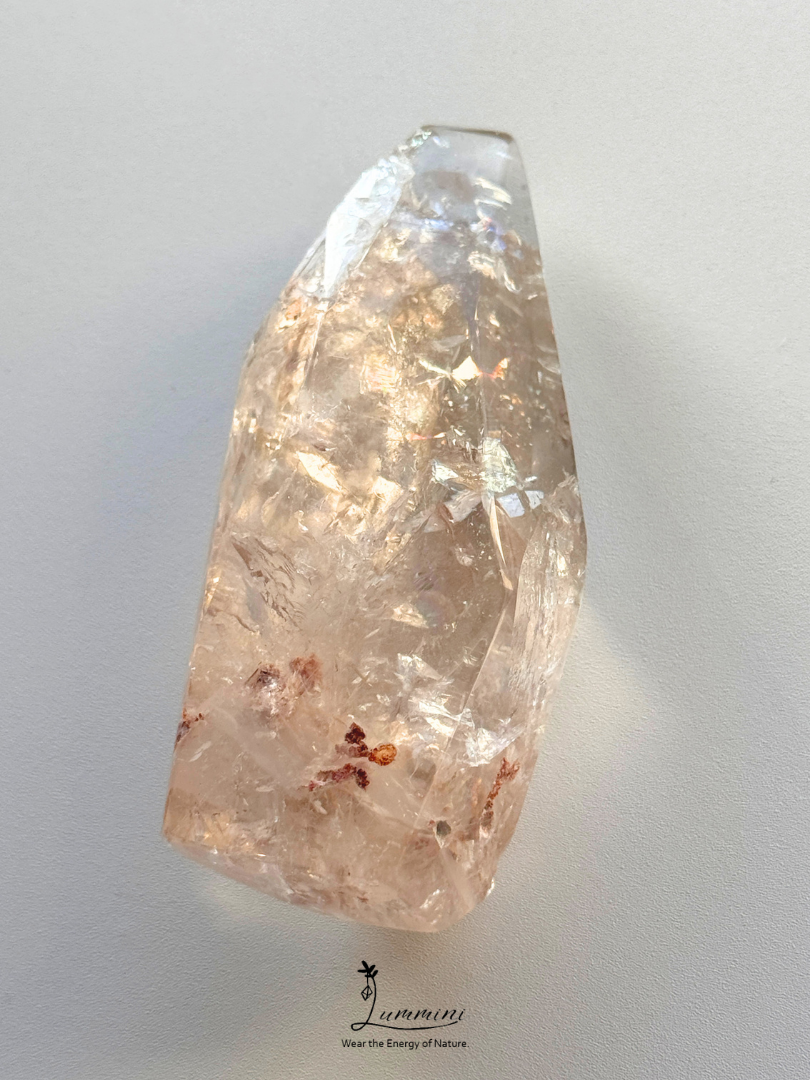 Natural Clear Quartz Freeform Palm Stone – Rainbow Fractures – 102g