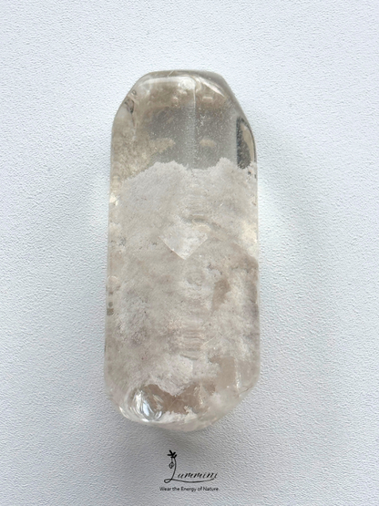 Natural White Garden Quartz Pocket Stone – 17g, Snowy Scenic Inclusions, One of a Kind